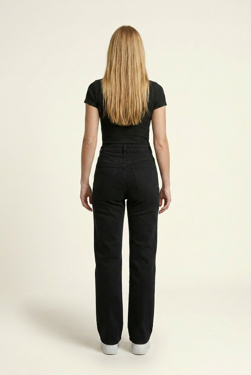 0|3|Black