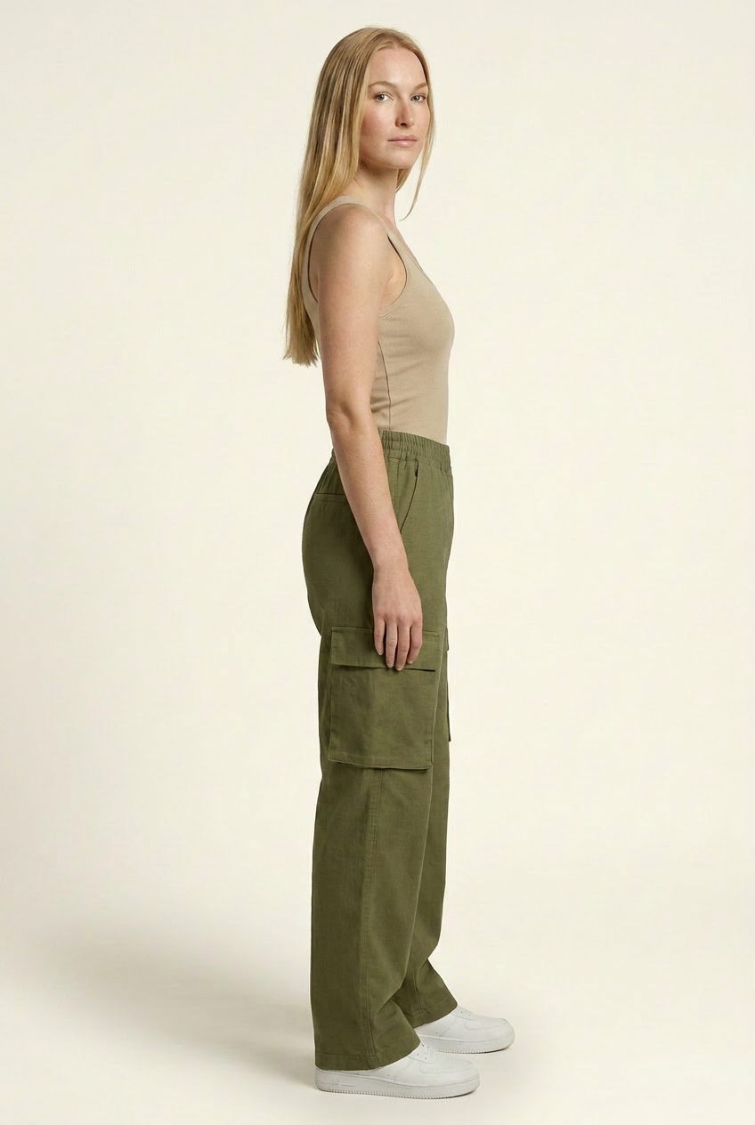 The Off-Duty Cargo Trousers