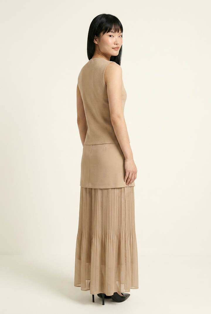 2|2|Beige