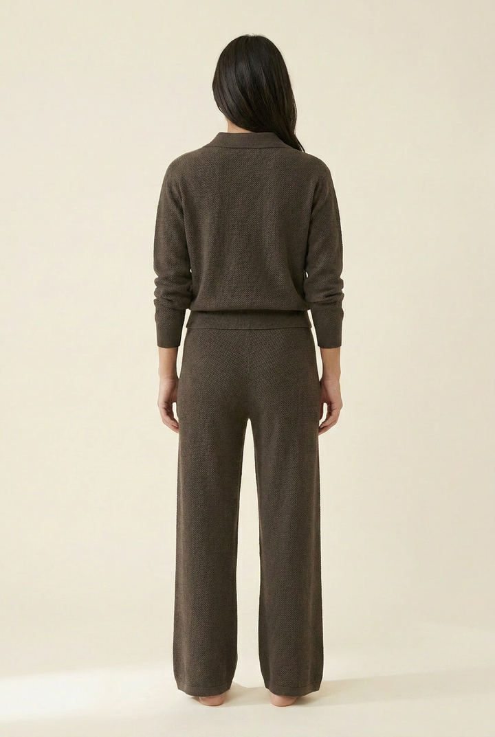 2|3|Brown